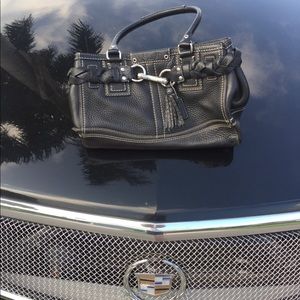 CCO 8Sep23 - Coach Classic Hamptons Black Leather Jackie O Bag - HP 18Aug2022!
